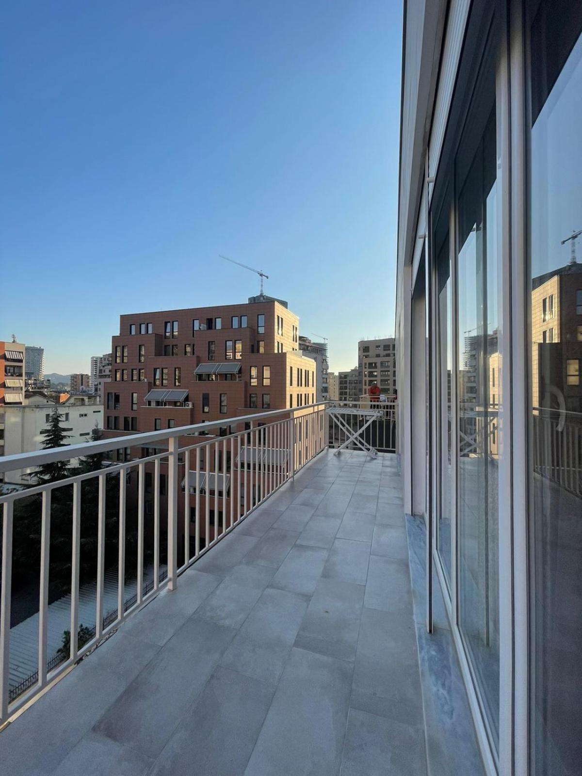 Boho Central Apartment Tirana Exteriör bild