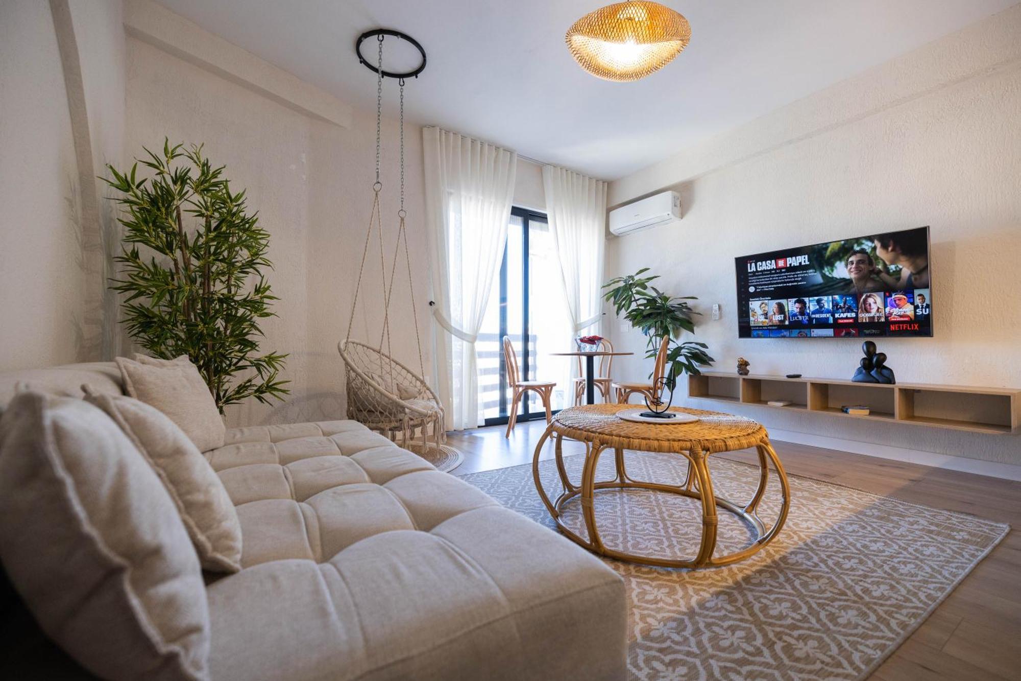 Boho Central Apartment Tirana Exteriör bild