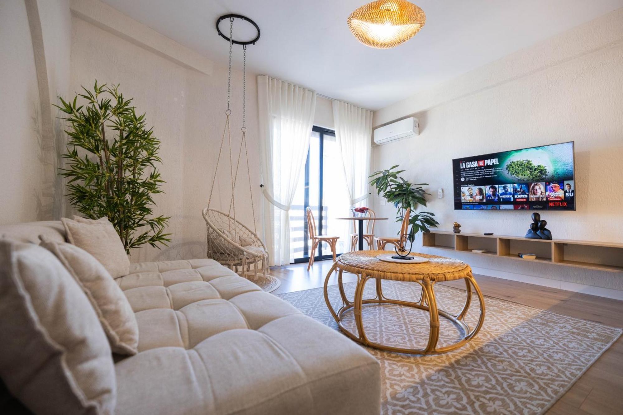 Boho Central Apartment Tirana Exteriör bild